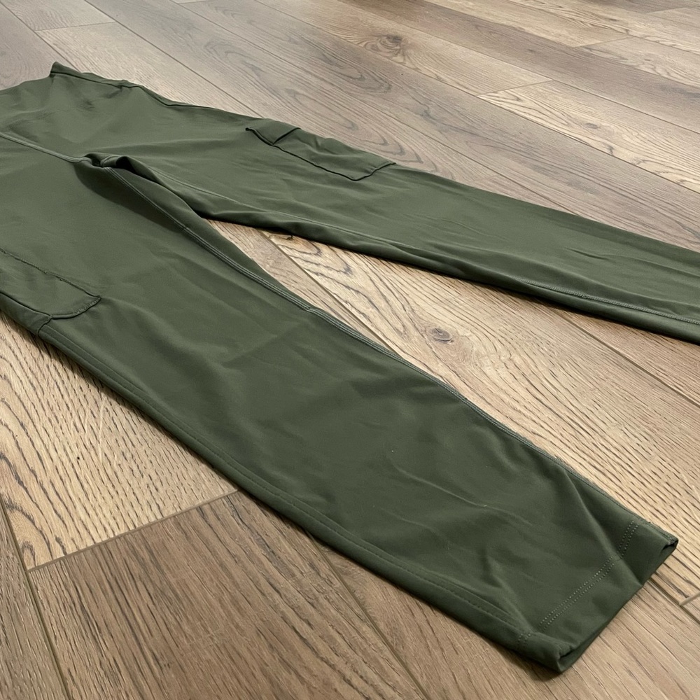 Zyia Active Ankle Leggings Green